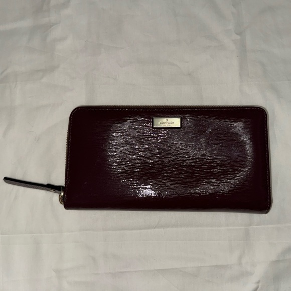 Kate spade wallet - Picture 1 of 3